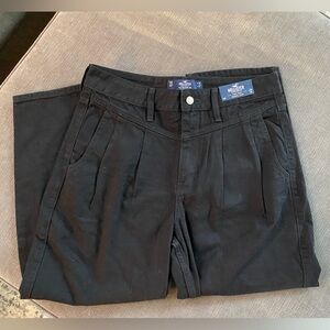 Hollister High-Rise Barrel Jean W30 L 25